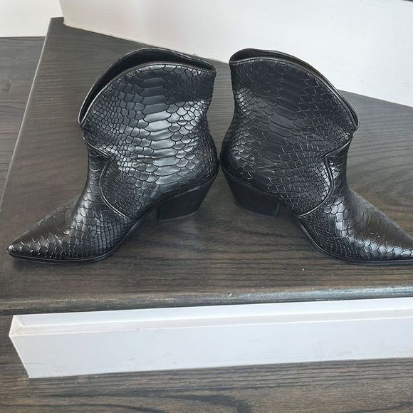 Anine Bing Textured Black Ankle Booties - Picture 10 of 15